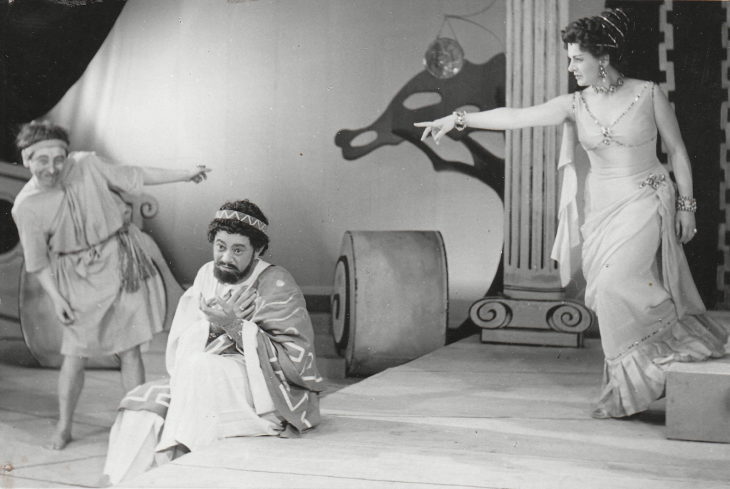 A róka meg a szõlõ